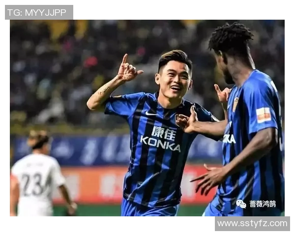 足球明星卡片视频揭秘球员背后的故事与精彩瞬间