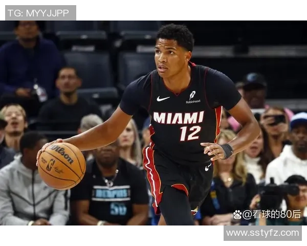 足球明星因跟腱撕裂遭遇职业生涯重大挑战的背后故事