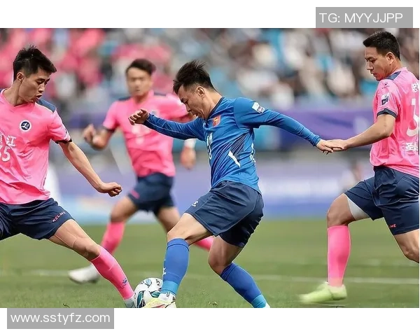 足球明星展现多才多艺的精彩瞬间与才艺表演图片合集