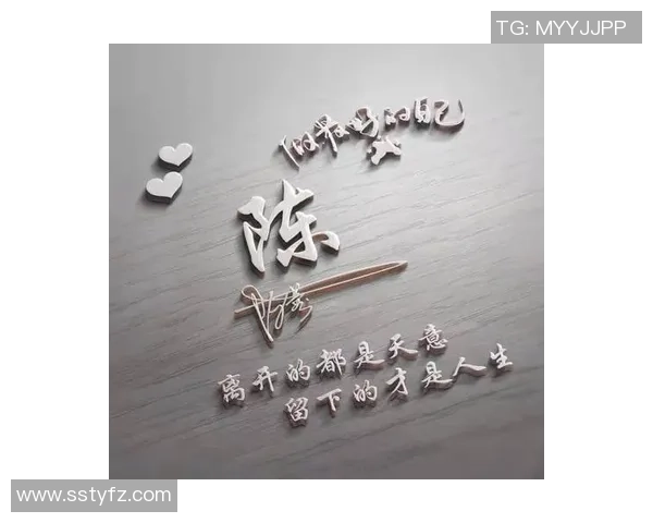 足球明星炫酷头像大赏展现球场风采与个性魅力的完美结合