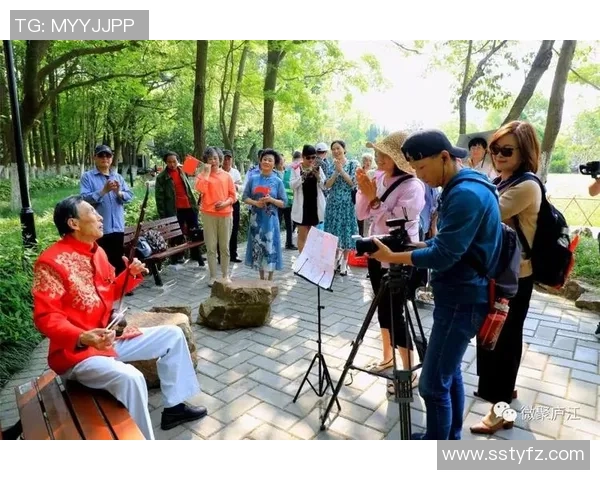 足球明星的旋律与激情唱响绿茵场上的梦想之歌