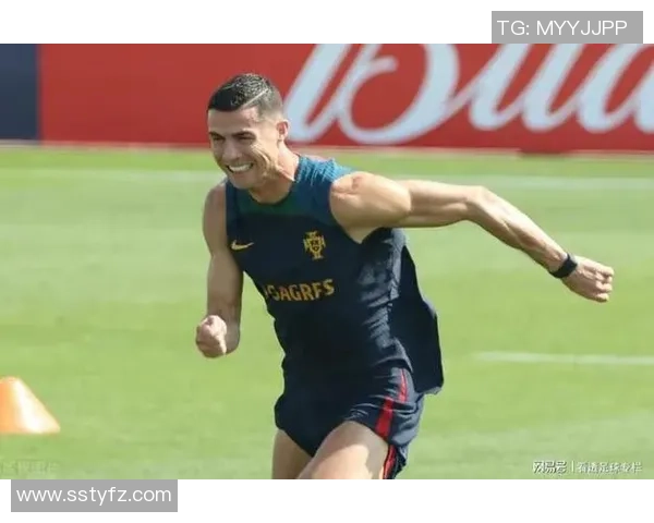 足球明星的魅力揭秘为何他们总能吸引众多粉丝的目光与喜爱 足球明星的魅力揭秘为何他们总能吸引众多粉丝的目光与喜爱